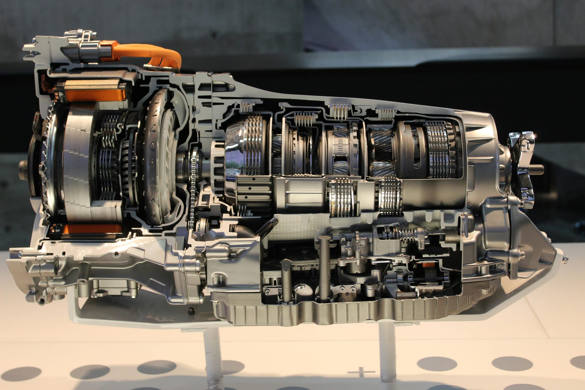 Side-view visual of a vehicle transmission